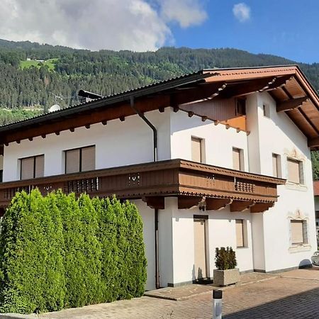 ツェル・アム・ツィラーHaus Gruberアパートメント エクステリア 写真